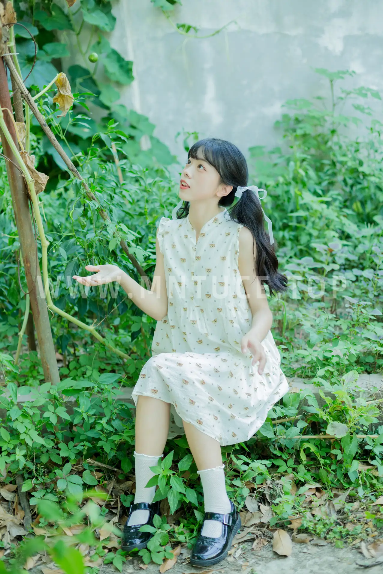 [YITUYU] 2022.08.27 Vol.1802 – Grandma’s vegetable garden Cute bubbles#[34P]-18